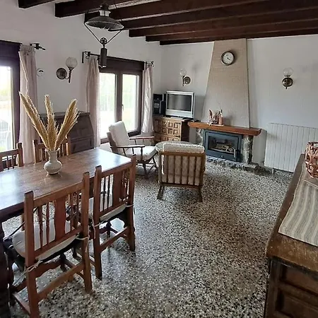 Meerblick Mit Traditionellem Haus Nyaraló